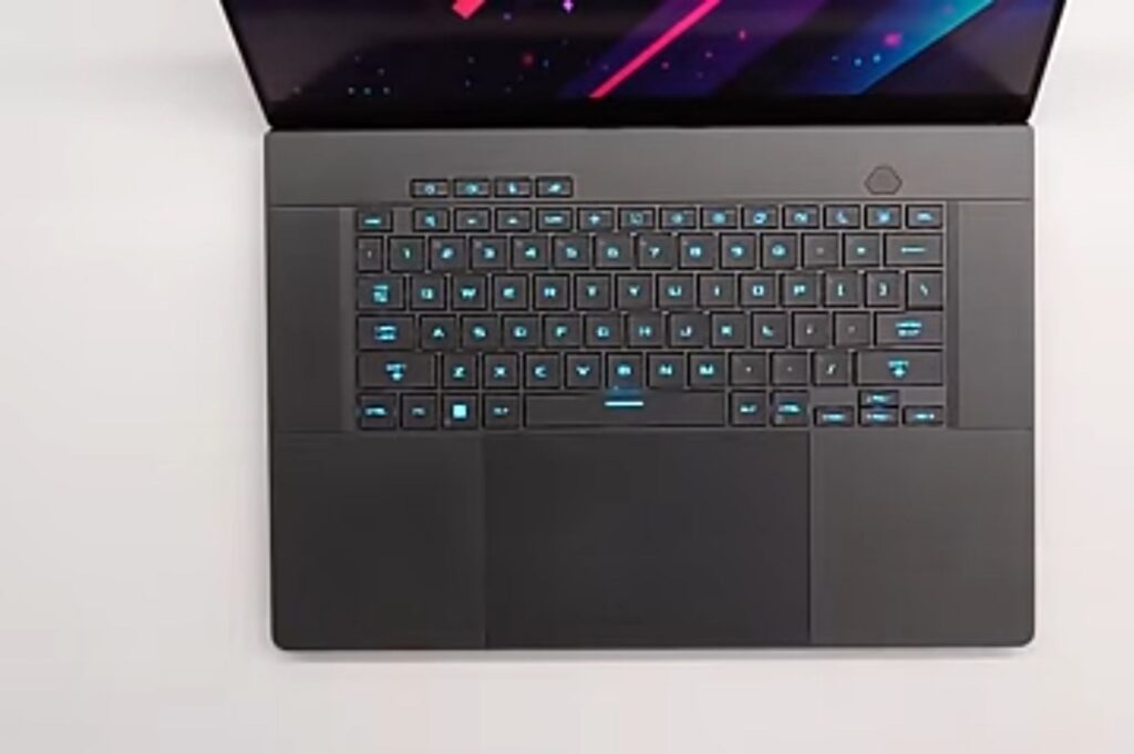 Asus ROG Zephyrus G16 Keypad